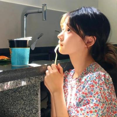燕语春风